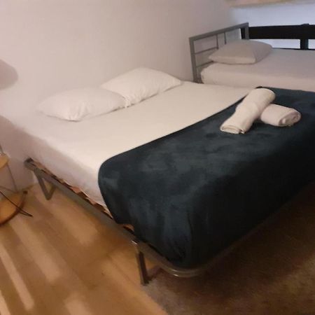 Appartement Calme Avec Terrasse Марсель Екстер'єр фото